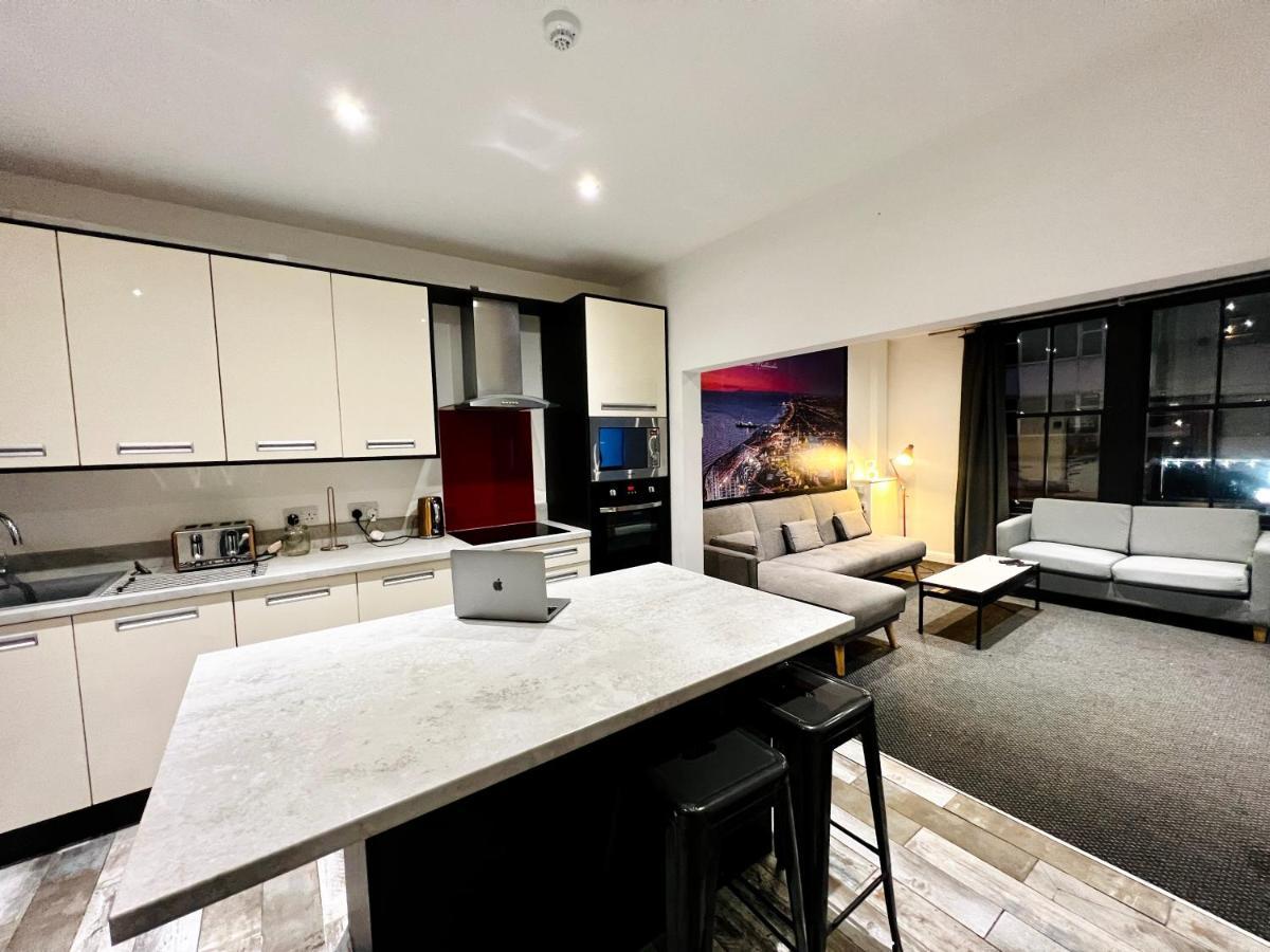 The Pier Suite Serviced Apartment Blackpool Exterior photo